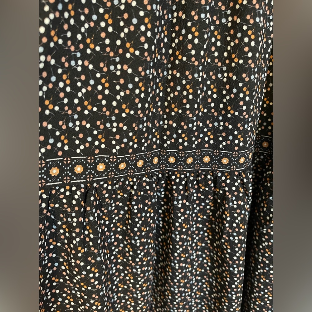 Max Studio Black Floral Maxi Dress - Picture 5 of 7